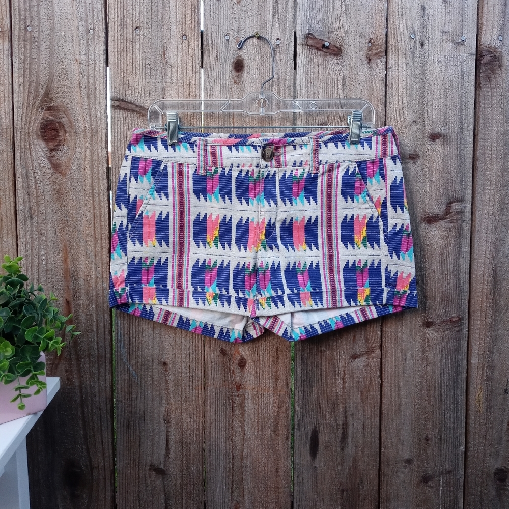American Eagle Midi Stretch Aztec Print Shorts